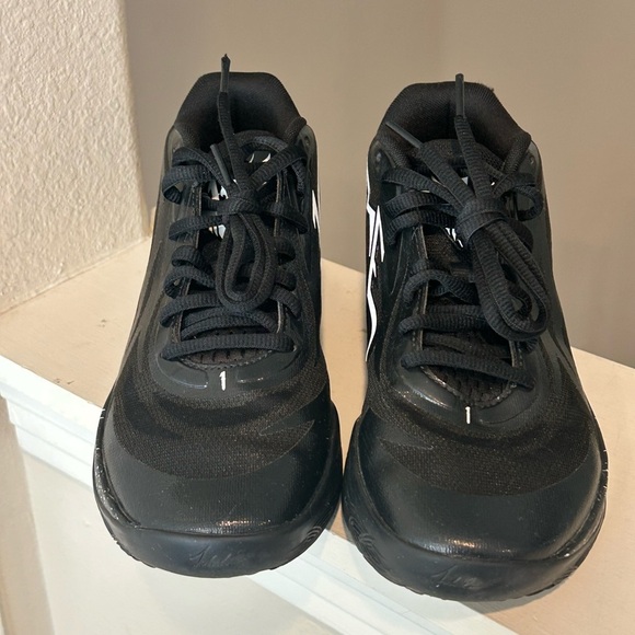 PUMA MELO MB.02 "Oreo" Black/White/Oreo Basketball 379425-01 GS Youth SZ 6.5 - Picture 6 of 9